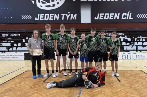 MÁME STŘÍBRO Z KRAJSKÉHO KOLA VE FLORBALE!