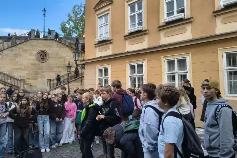 ZA HISTORIÍ I ŠIFRAMI DO PRAHY