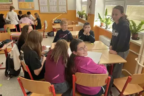 JAK ŠESŤÁCI TVOŘÍ V ANGLIČTINĚ