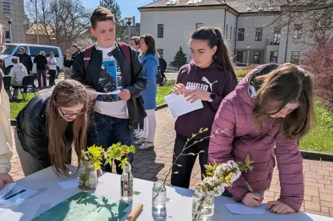 ÚSPĚCH NAŠICH ŽÁKŮ V ZEMĚDĚLSTVÍ A LESNICTVÍ