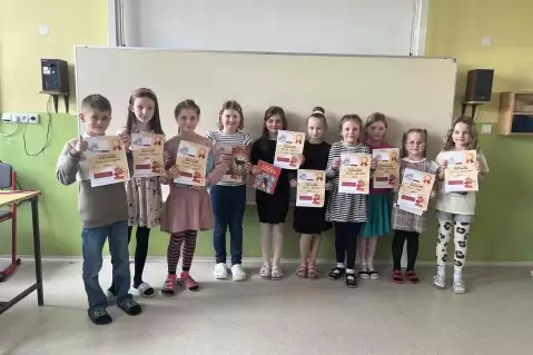 DEN PLNÝ POEZIE A PRÓZY