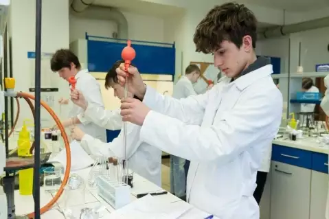 NAŠI CHEMICI OPĚT V AKCI